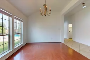 2001 Balsam Lake Ln, Pearland, TX 77584 - Photo 5