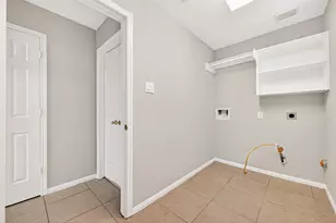 1319 Tahoe Valley Ln, Sugar Land, TX 77479 - Photo 25
