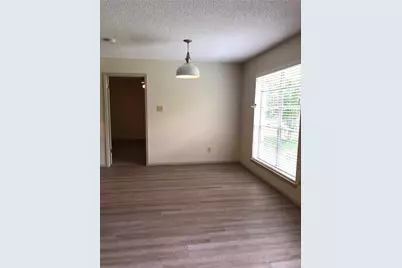 303 Dogwood Street, Lake Jackson, TX 77566 - Photo 9