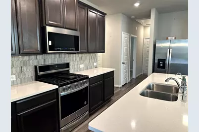 7072 Silverleaf Oak Street, Conroe, TX 77304 - Photo 5