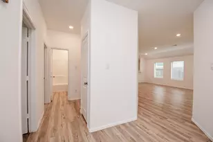 326 Stablebrook St, Magnolia, TX 77354 - Photo 9