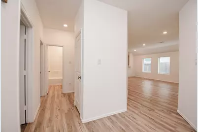 326 Stablebrook Street, Magnolia, TX 77354 - Photo 9