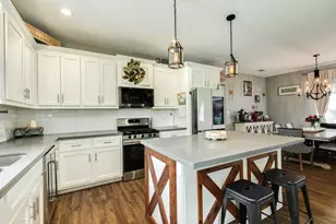 613 Winchester Trail, Angleton, TX 77515 - Photo 17