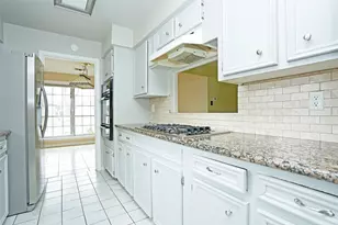 2410 Chanay Ln, Houston, TX 77339 - Photo 7