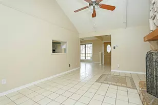 2410 Chanay Ln, Houston, TX 77339 - Photo 5