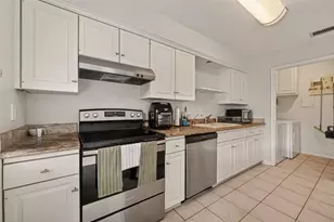 6404 Burgoyne Rd, Houston, TX 77057 - Photo 7