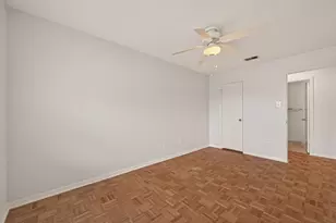 6404 Burgoyne Rd, Houston, TX 77057 - Photo 37