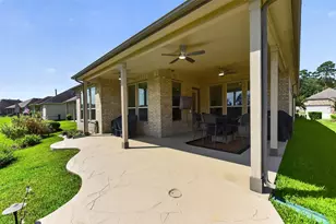 392 Connemara Dr, Spring, TX 77382 - Photo 11