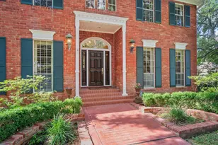 12155 Maple Rock Dr, Houston, TX 77077 - Photo 9