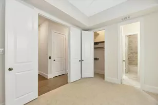 540 W 26th St, Houston, TX 77008 - Photo 33
