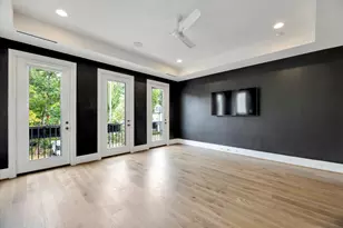 540 W 26th St, Houston, TX 77008 - Photo 23
