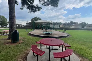 19530 Sandy Woods Dr, Tomball, TX 77375 - Photo 25