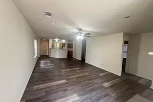 19530 Sandy Woods Dr, Tomball, TX 77375 - Photo 9