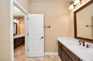 2972 Terrell Cove Ln, League City, TX 77573 - Photo 43