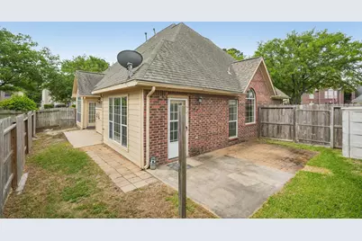 7803 Deerwood Lake Drive, Humble, TX 77346 - Photo 5