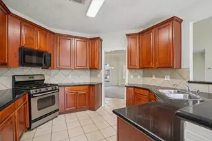 7803 Deerwood Lake Dr, Humble, TX 77346 - Photo 21