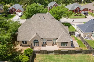 7803 Deerwood Lake Dr, Humble, TX 77346 - Photo 47