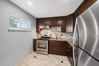 311 Hawthorne Street #16, Houston, TX 77006 - Photo 9