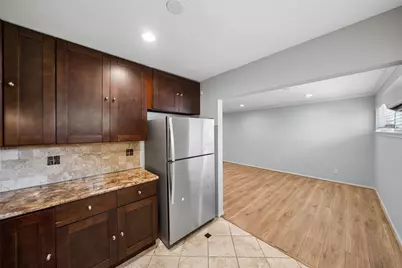 311 Hawthorne Street #16, Houston, TX 77006 - Photo 7