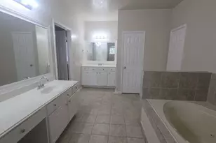 14902 Arvonshire Ct, Houston, TX 77049 - Photo 17