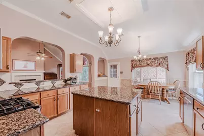 7714 Broken Arrow Street, Baytown, TX 77521 - Photo 13