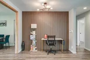 8018 Hammerly Blvd, Houston, TX 77055 - Photo 7