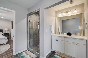 8018 Hammerly Blvd, Houston, TX 77055 - Photo 19