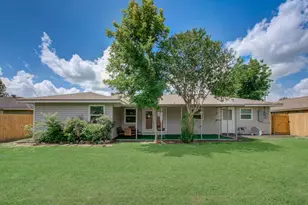8018 Hammerly Blvd, Houston, TX 77055 - Photo 21