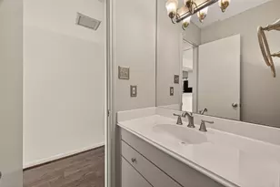 6418 Olympia Dr, Houston, TX 77057 - Photo 13