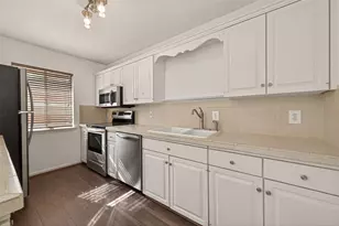 6418 Olympia Dr, Houston, TX 77057 - Photo 5