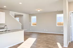 21031 Sweet Bluebell Cir, Tomball, TX 77377 - Photo 3