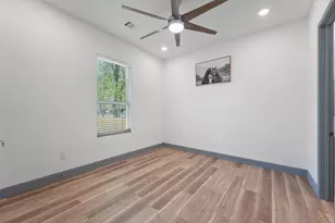 200 Canary St, Point Blank, TX 77364 - Photo 17