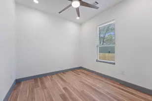 200 Canary St, Point Blank, TX 77364 - Photo 15