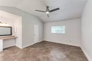 1623 Jo Ann Ln, Sugar Land, TX 77498 - Photo 15