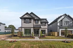 406 Columbia St, Houston, TX 77007 - Photo 1