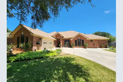 104 Portulaca Street, Lake Jackson, TX 77566 - Photo 1
