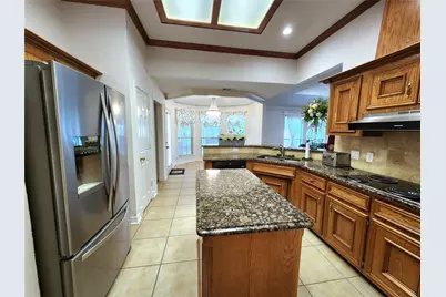 104 Portulaca Street, Lake Jackson, TX 77566 - Photo 9