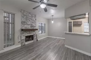 8320 Wild Rose St, Houston, TX 77083 - Photo 3