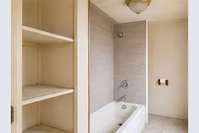 1513 J H Clouser Street, Galveston, TX 77550 - Photo 5