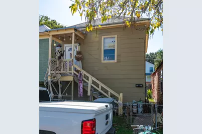 1513 J H Clouser Street, Galveston, TX 77550 - Photo 1