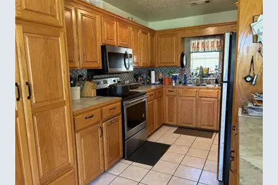 611 W Trout, Kirbyville, TX 75956 - Photo 5