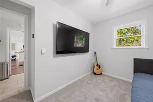 207 Briar Ridge Dr, Bellville, TX 77418 - Photo 29