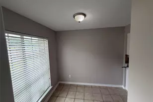 1524 Poplar Cove St, La Porte, TX 77571 - Photo 9