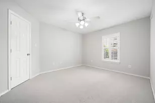934 W Heights Hollow Ln, Houston, TX 77007 - Photo 5