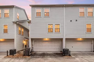 934 W Heights Hollow Ln, Houston, TX 77007 - Photo 21