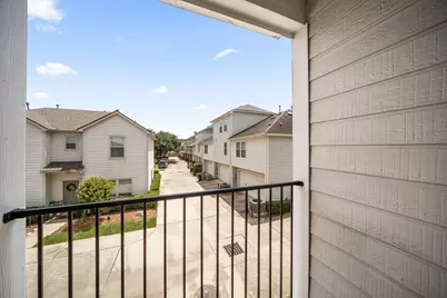 934 W Heights Hollow Lane, Houston, TX 77007 - Photo 17