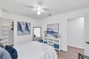 2718 Lazy Spring Dr, Houston, TX 77080 - Photo 25