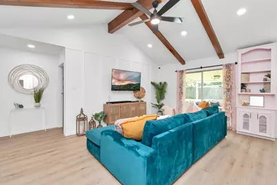 2718 Lazy Spring Drive, Houston, TX 77080 - Photo 7