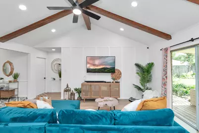 2718 Lazy Spring Drive, Houston, TX 77080 - Photo 9