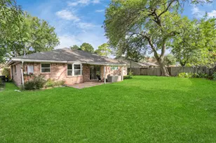 2718 Lazy Spring Dr, Houston, TX 77080 - Photo 29